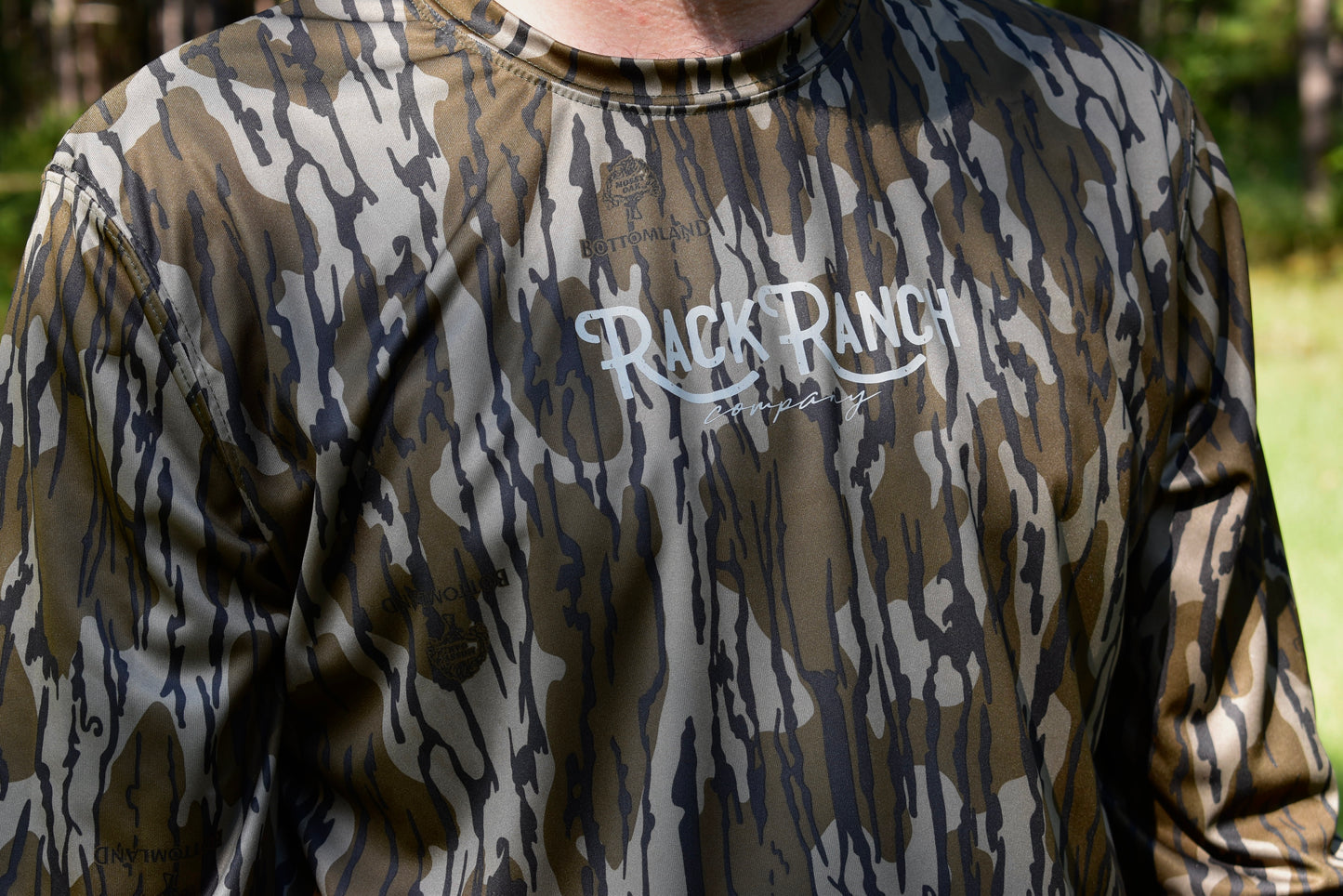 Swamp Buck Mossy Oak Bottomland lightweight long sleeve shirt