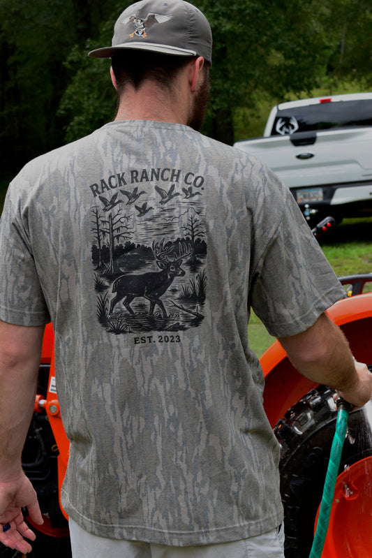 Mossy Oak Bottomland Swamp Buck T-Shirt